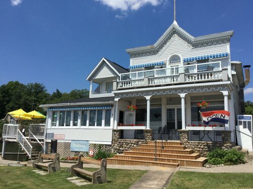 Boathouse Country Inn, Réserver Hôtel Leeds and the Thousand Islands Ontario