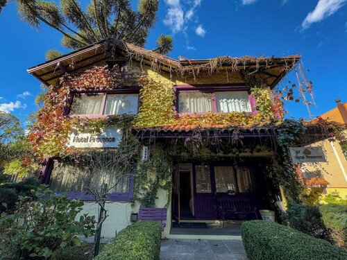 Petit Hotel Provence Gramado, Забронировать Отель Грамаду Serra Nevada