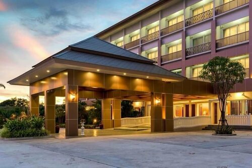 Swan Lake Hotel Sattahip, Забронировать Отель Ban Khlot Чонбури