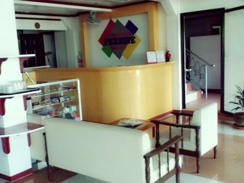 Princess Perrine Suites, Book Hotel Billige hoteller i Mindanao