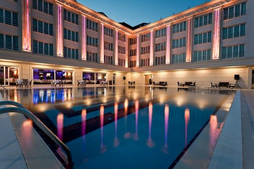Mercia Hotels & Resorts, Забронировать Курортный отель Отели Кючюкчекмедже 4 звезды, 4*