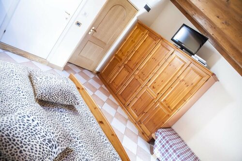 Alloggio Casa Hellen Monteforte dAlpone, Забронировать Отель Верона 