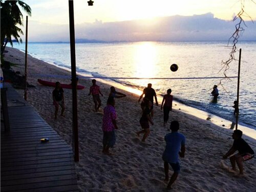 By Beach Resort, Забронировать Курортный отель Отели провинции Сурат Тхани с завтраком, Завтраки