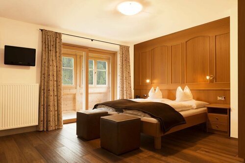 Garni Hotel Geier, Забронировать Отель Санта-Кристина-Вальгардена Валь-Гардена