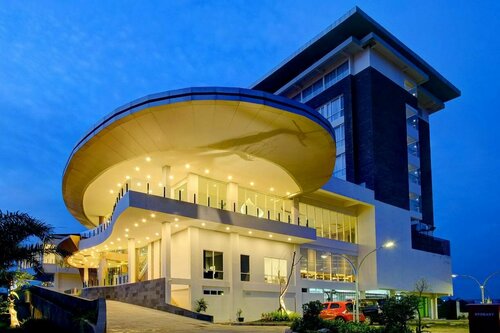 Sunday Hotel Antero Jababeka, Book Hotel Cikarang West Java