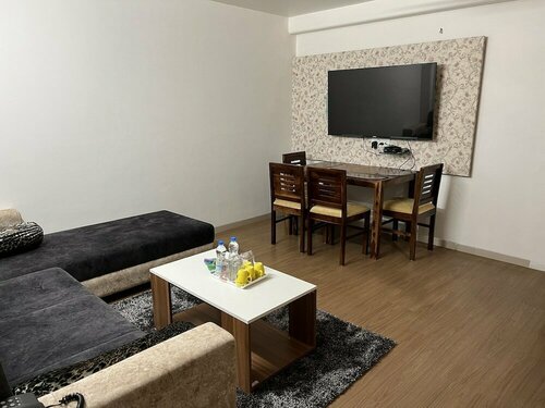 Hotel Niraj International, Забронировать Отель Парбхани штат Махараштра
