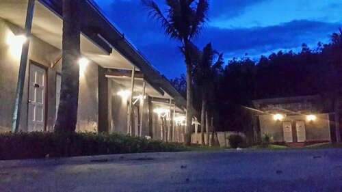 Ruenphukarn Resort, Забронировать Отель Транг Транг