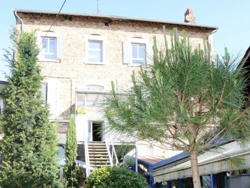 Aux Pierres Magiques, Rezervovat Penzión se snídaní Saint-Laurent-de-Chamousset 