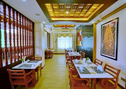 King Park Hotel, Rezerwuj Hotel Mandalay Birma