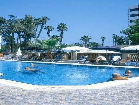 Kapetanios Limassol Hotel, Boek Hotel Limasol Limassol, in de buurt van Miami Beach