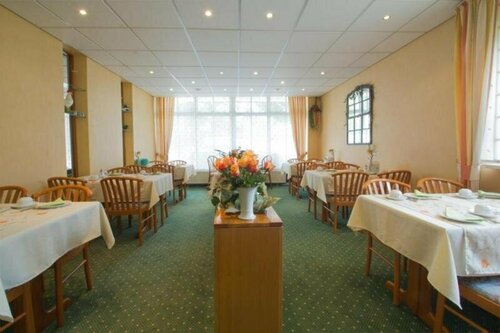 Hotel Zum kühlen Grunde, Reservar Hotel Minden Weser Uplands