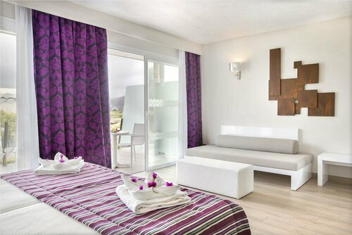 Mar Hotels Playa de Muro Suites, Buchen Sie Aparthotel Hotels in Playa de Muro mit Frühstück, Frühstück