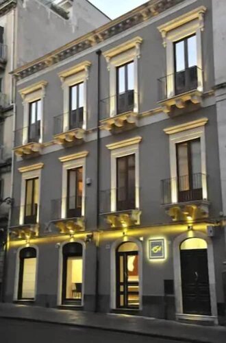 Etnea 454 Catania Luxury Rooms, Book Pension Hoteller i Sicilien med parkering, Parkering