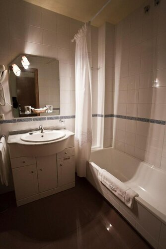 Hotel Bello, Забронировать Отель Пино А-Корунья