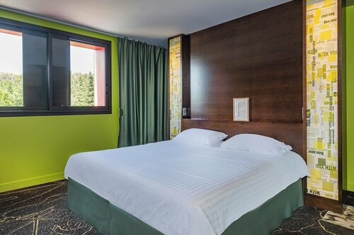 Auberge de la Foret, Забронировать Отель Отели Земель Луары с парковкой, Парковка