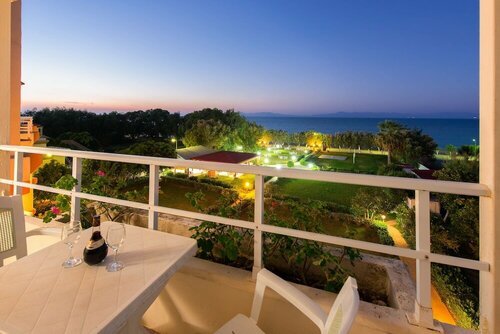 Bayside Hotel Katsaras, Reserva ahora Hotel Hoteles en Ialysos con piscina, Piscina