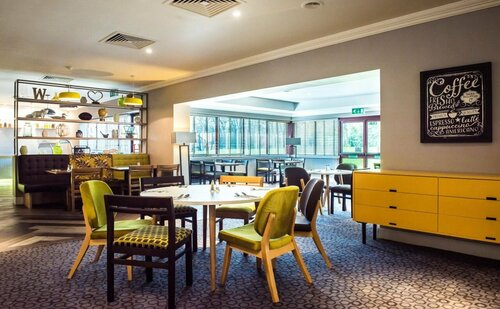 Holiday Inn Express Birmingham - Walsall, Varaa Hotelli Hotellit Merseyside aamiaisella, Aamiainen