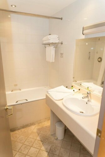 Marine Court Hotel, Забронировать Отель Бангор Графство Даун