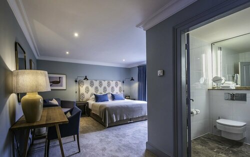 The Crown, Book Hotel 3-stjernede hoteller i Merseyside, 3*