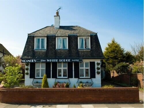 The White Lodge, Забронировать Отель «постель и завтрак» Грейт-Ярмут The Broads