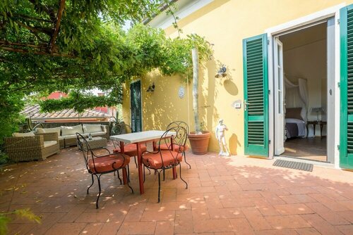 Hotel Villa Sermolli, Book Hotel Hoteller i Pistoia med parkering, Parkering