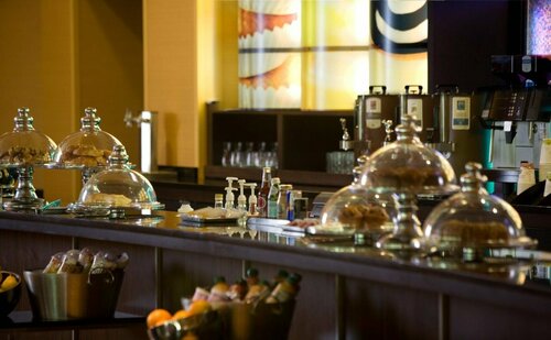 Falls Church Marriott Fairview Park, Забронировать Отель  
