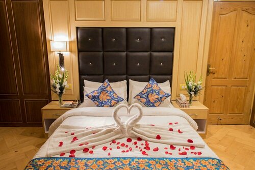 Imperial Resorts, Забронировать Отель Отели Джамму и Кашмира с парковкой, Парковка