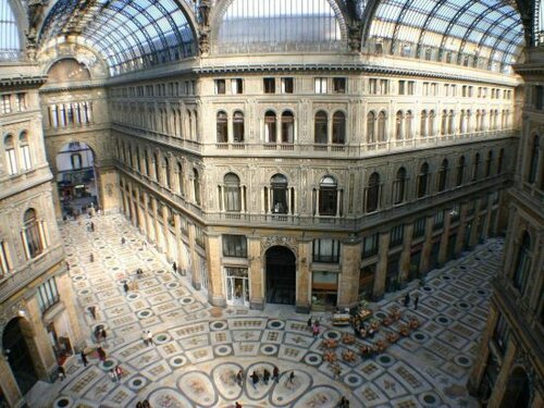 Hotel Art Resort Galleria Umberto, Забронировать Курортный отель СПА-отели Неаполя, рядом с Порт Моло-Беверелло, SPA-услуги