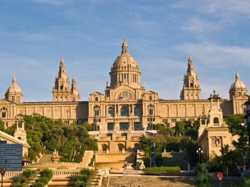 Hostel One Paralelo, 予約 ホステル Sants-Montjuïc , La Rambla周辺