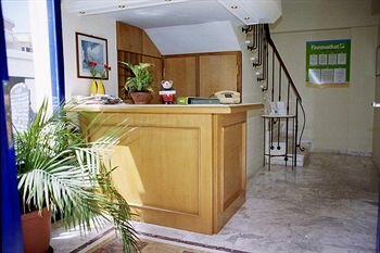Nea Elena Luxurious Apartments, Забронировать Апартаменты/квартира Отели периферийной единицы Ханья с парковкой, Парковка