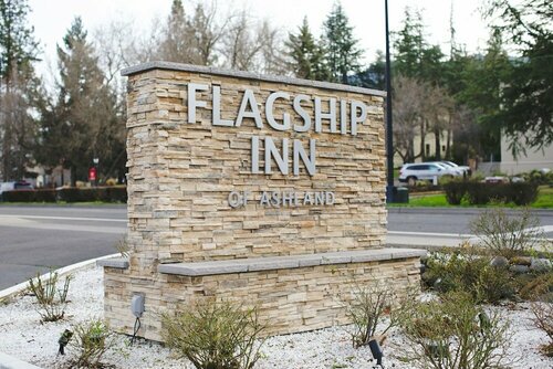 Flagship Inn of Ashland, Rezervovat Hotel Ashland Rogue Valley