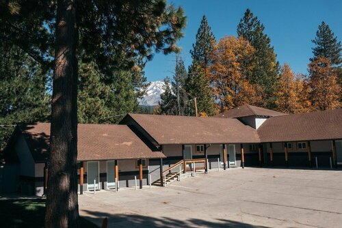 Loge Mt. Shasta
