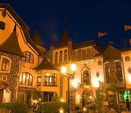 Hunter Prince Castle Hotel, Забронировать Отель Турда Клуж