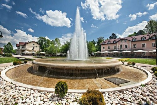 Spa Hotel Terme, Забронировать Курортный отель Отели Сараевского кантона с бассейном, Бассейн