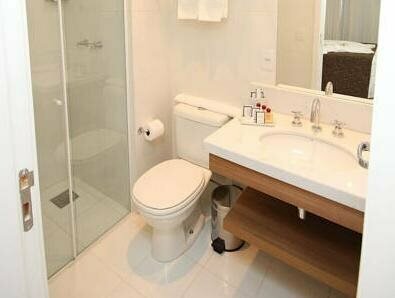 Suíte Verano Stay Barra, Забронировать Апарт-отель Апарт-отели Рио-де-Жанейро, рядом с Олимпийская арена Рио, Апарт-отель