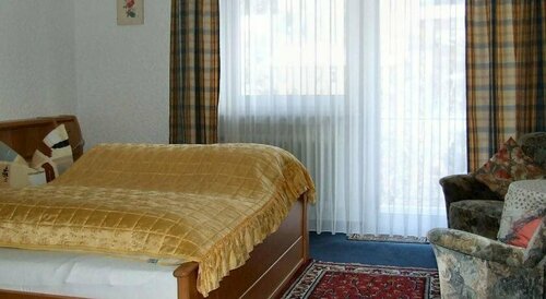 Pension Haus Karina, Reserva ahora Hotel Hoteles en Baden-Wurtemberg con piscina, Piscina