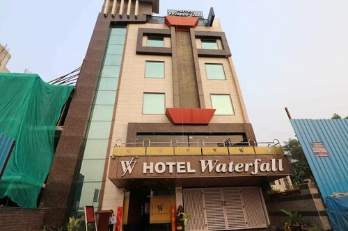 Hotel Waterfall, Забронировать Отель Отели Нью-Дели с парковкой, Парковка