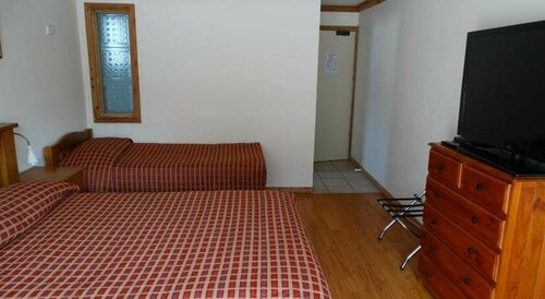 Brooklyn Motel, Κράτηση Μοτέλ Brooklyn Central Coast