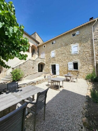 Les Parfums du Midi, Rezerwuj Bed and Breakfast Saint-Victor-de-Malcap 