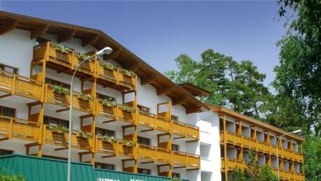 Eagles Astoria, Prenota Hotel Hotel con piscina a Inntal, Piscina