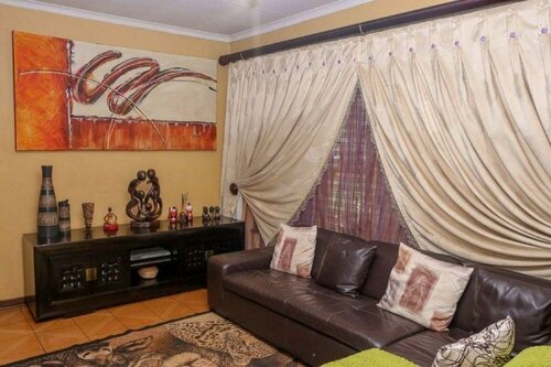 Lecawi Guest House, Забронировать Гостевой дом Гостевые дома Центуриона, Гостевой дом
