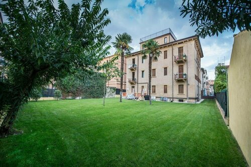La Palazzina Liberty, Забронировать Отель Отели Вероны с парковкой, Парковка