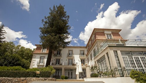 Отель Forrester Essence Douro Hotel, Забронировать Отель Алижо Port Wine Route