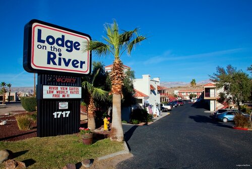 lodge on the river, Rezervasyon Otel Bullhead City Arizona