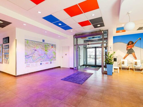 ibis budget Krakow Stare Miasto, Забронировать Отель Отели Кракова с парковкой, рядом с Краковский железнодорожный вокзал, Парковка