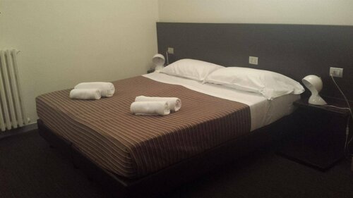 Hotel Firenze, Réserver Hôtel Saronno Lombardie