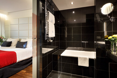 Eurostars Grand Central, Reservar Hotel Hotéis em Maxvorstadt com estacionamento, Estacionamento