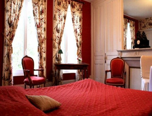 Gites - Château d'Omiecourt, Reservar Casa de hóspedes Hotéis em Chaulnes com estacionamento, Estacionamento