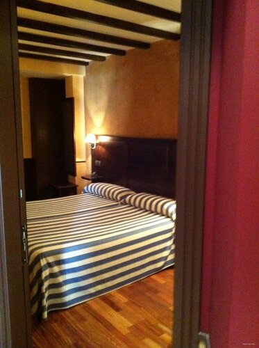 Hosteria Casa Vallejo, Забронировать Отель Саламанка Salamanca Province, рядом с Ledesma