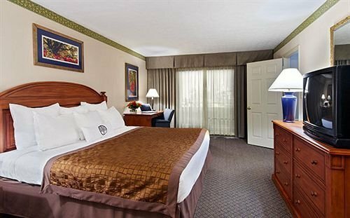 Hawthorn Suites Atlanta Northwest, Забронировать Отель Атланта Джорджия